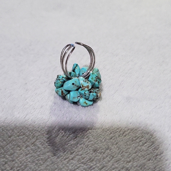Turquoise & Pearl Adjustable Ring - Picture 4 of 6
